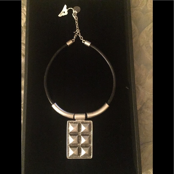 REDUCED! Black leather & Pewter necklace w/ext. - Picture 2 of 2